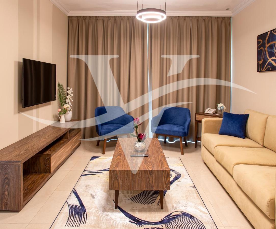 Viola Hotel Apartments Шарджа Экстерьер фото