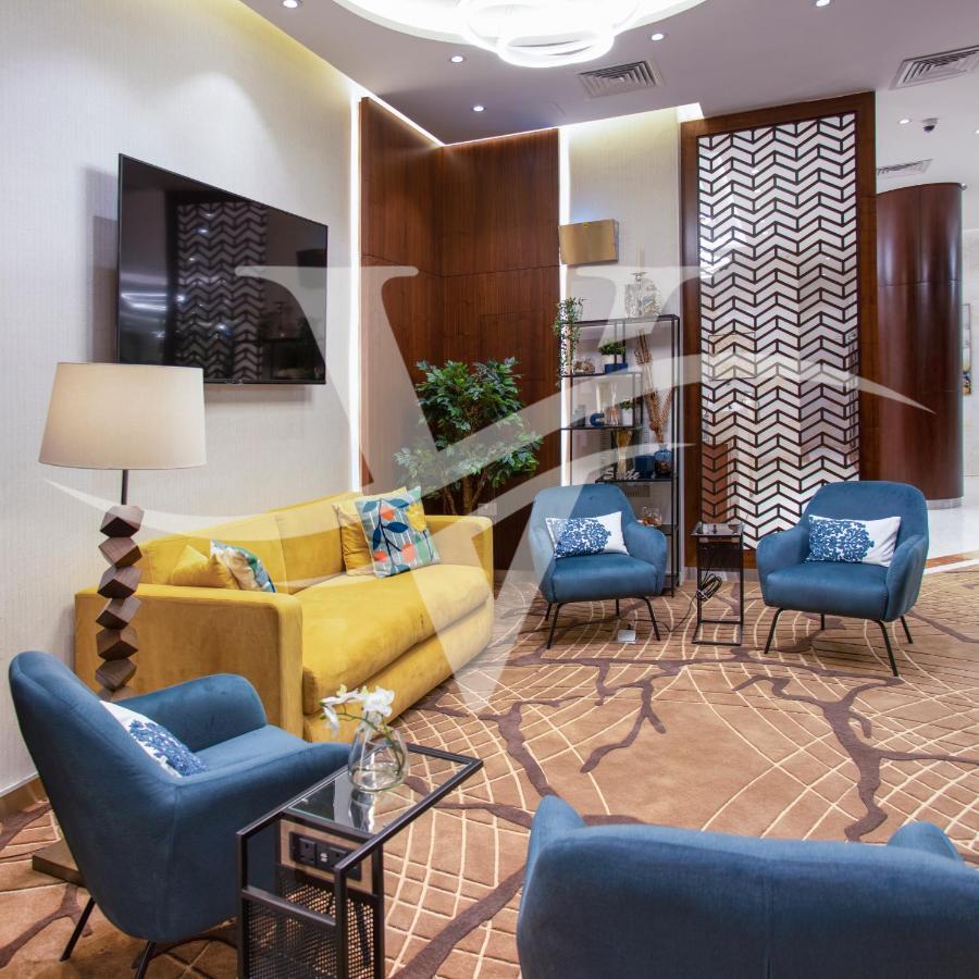 Viola Hotel Apartments Шарджа Экстерьер фото